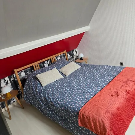 Maison Pres De La , Les Plages Du Debarquement Casa de Férias *